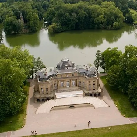 Pensión Mit Herz Und Garten *