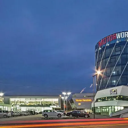 Mit Herz Und Garten Pensión *